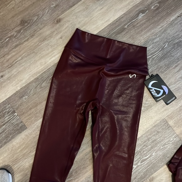 Sexy workout outfit - Picture 2 of 4